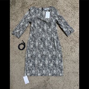 MM LaFleur Etsukp Dress Crackle size 4 with pockets and belt!